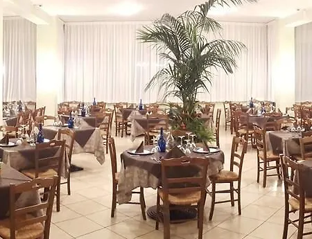 Отель Gala Пезаро