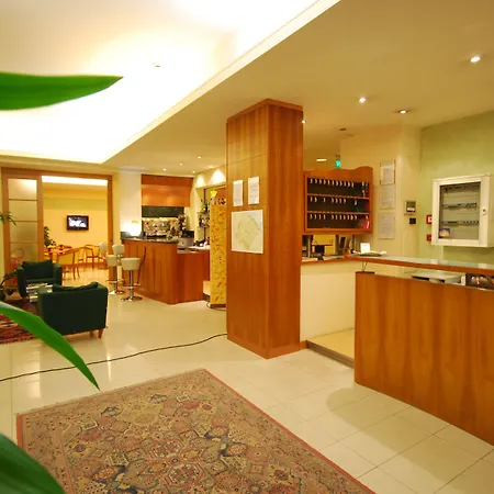 Gala Отель Пезаро