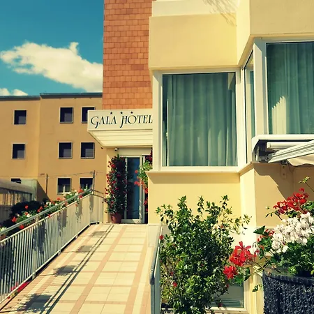 Отель Gala