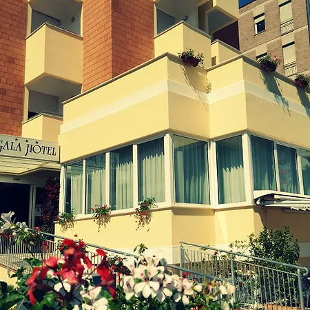 Отель Gala Пезаро