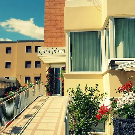 Готель Gala