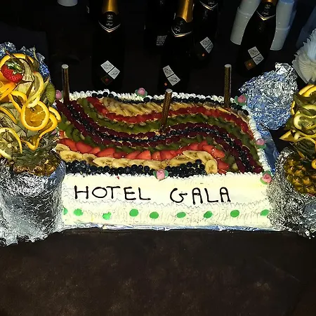 Gala Готель 3*